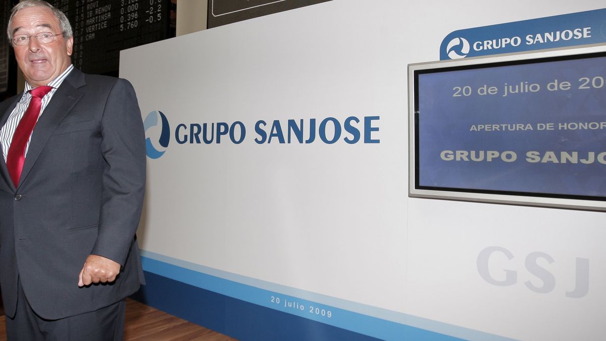 Santander y Barclays huyen de San José: venden deuda con más del 50% de pérdida