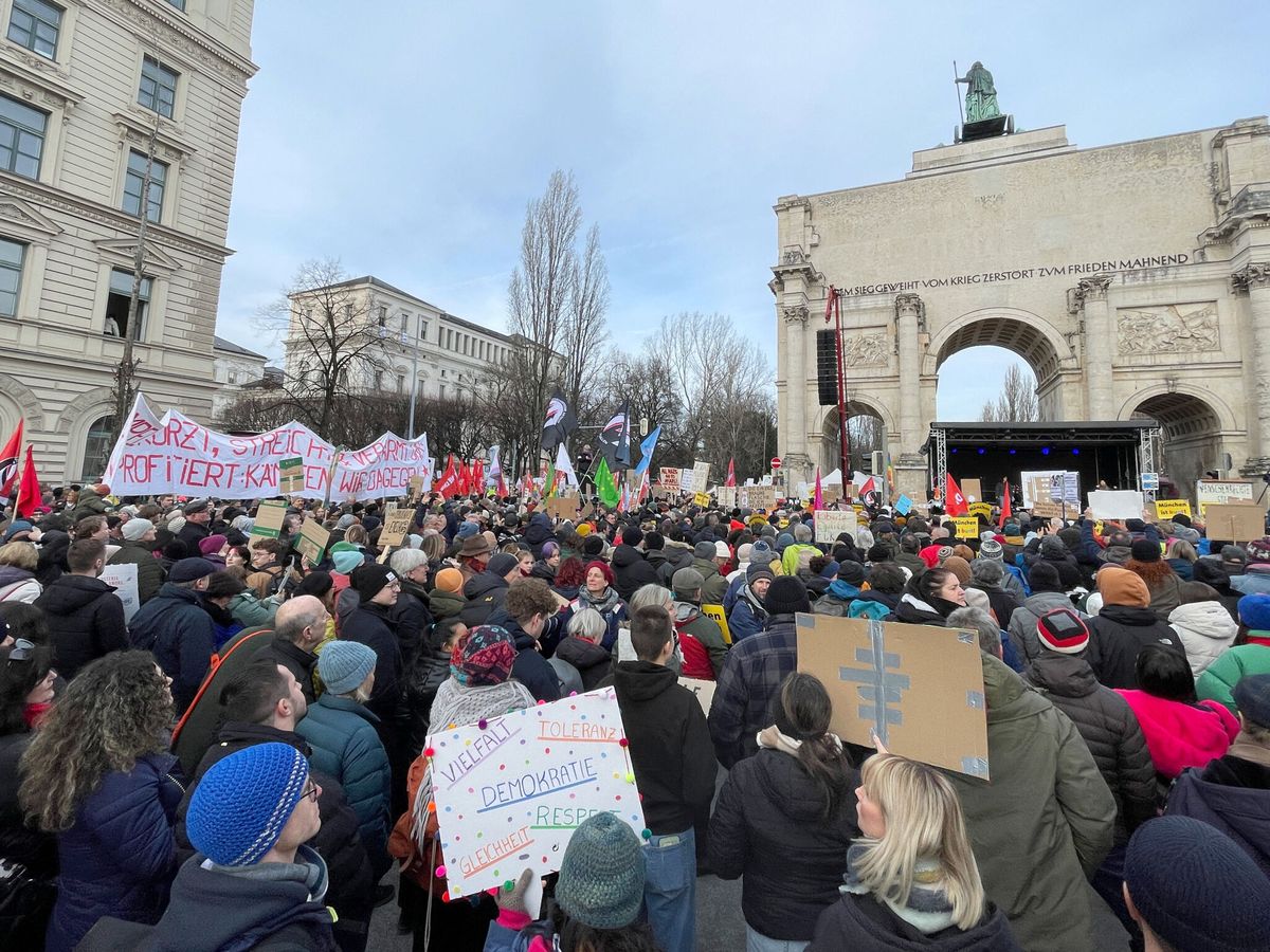 Foto: Protestas contra la ultraderecha en Alemania. (Reuters/Christine Uyanik)