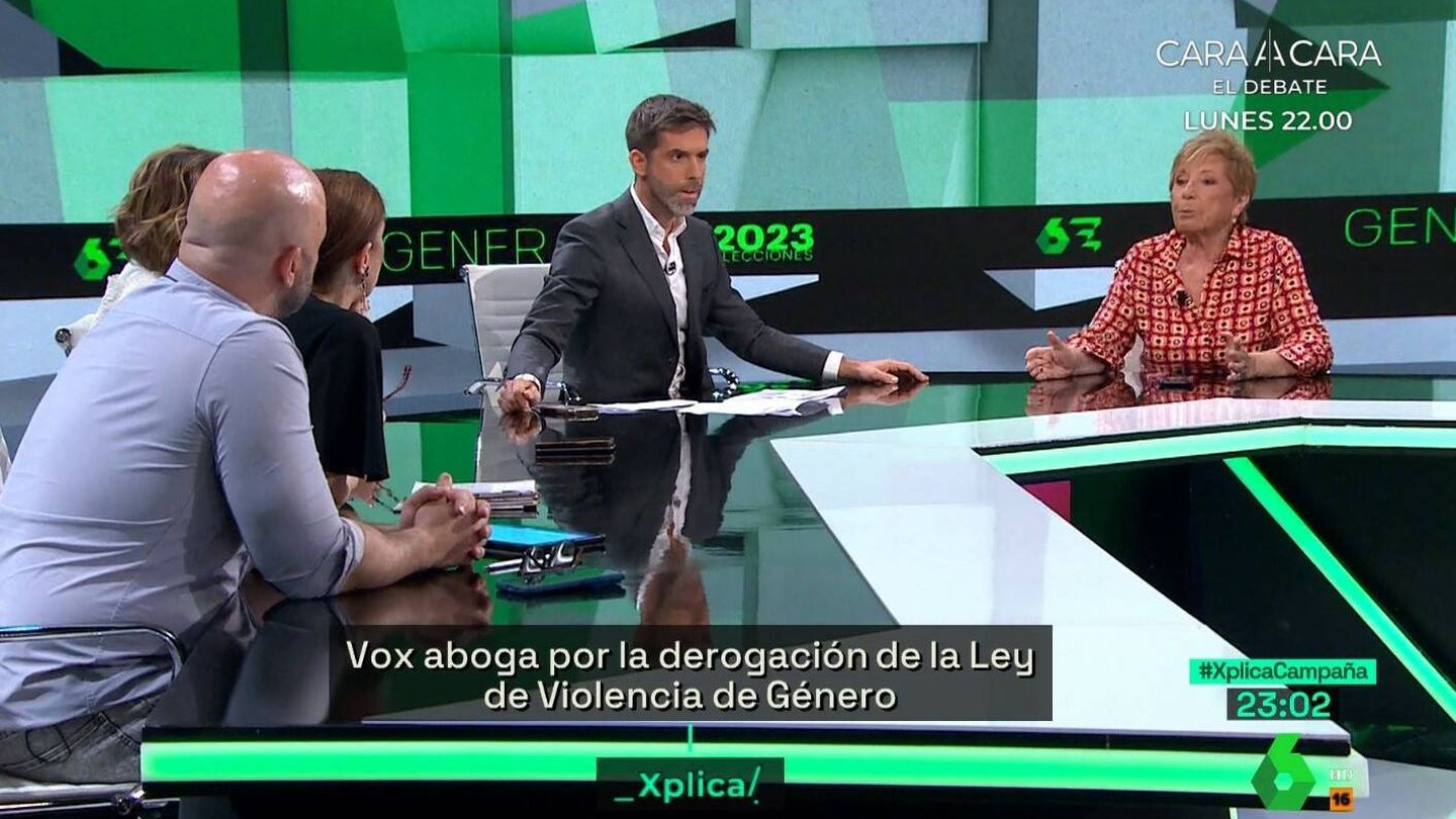 Celia Villalobos en 'La Sexta Xplica'. (Atresmedia Televisión)