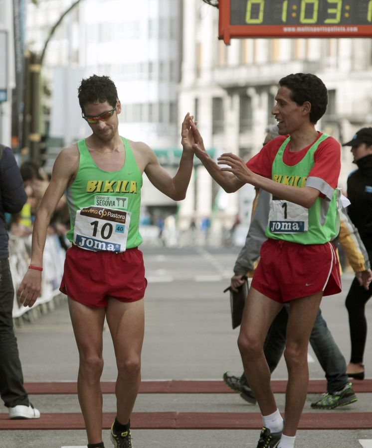 Foto: Javi Guerra en un campeonato de España de medio maratón (Cabalar/EFE)