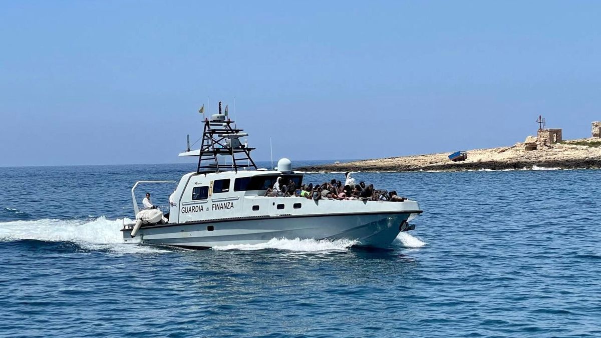 Más de 40 muertos en un nuevo naufragio frente a la isla italiana de Lampedusa