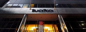 BlackRock refuerza su apuesta por España al incrementar su posición en Cie y Ferrovial