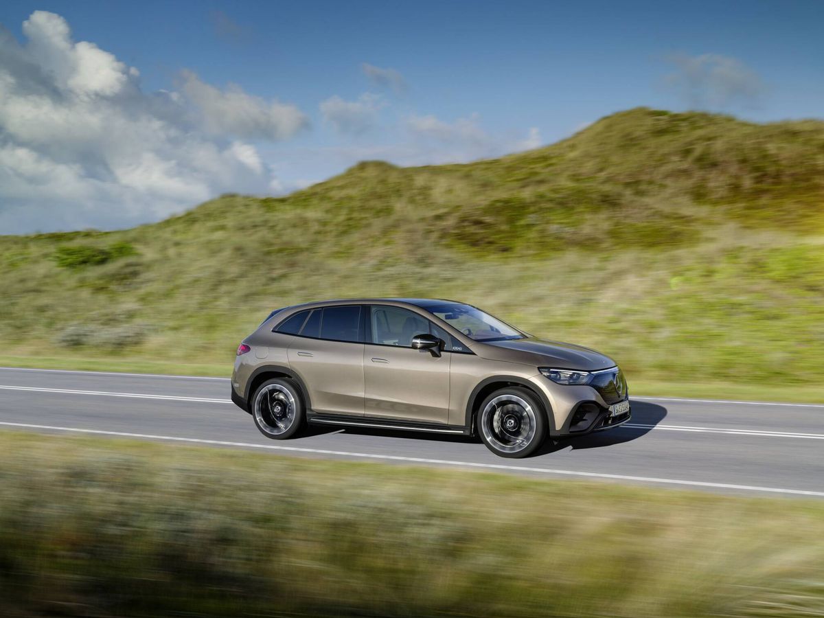 Foto: El EQE SUV es el octavo modelo eléctrico que lanza la marca desde 2018. (Mercedes-Benz)