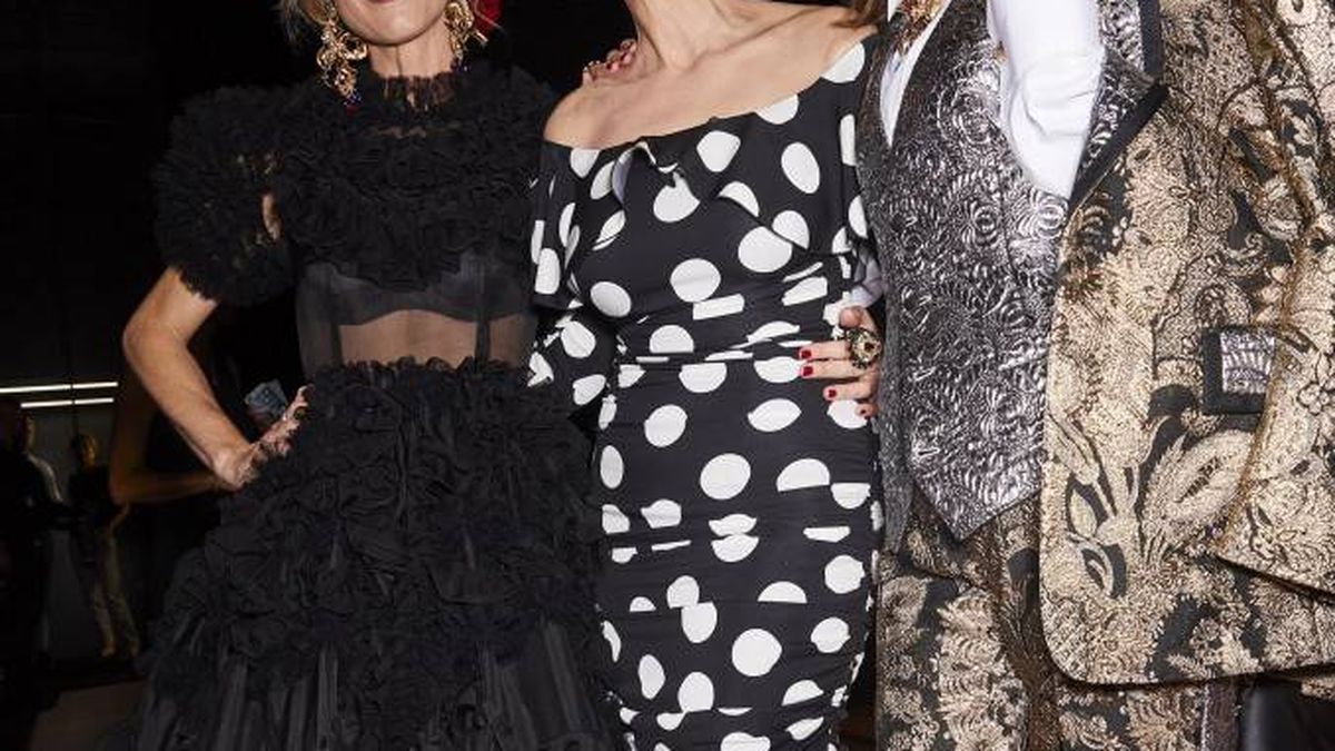Monica Bellucci, Carla Bruni y otras 158 tops se convierten en chicas Dolce & Gabbana