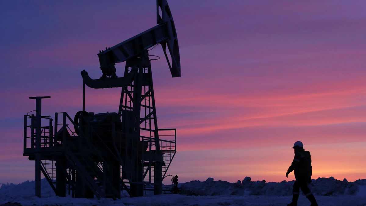 La OPEP por fin va a cumplir su acuerdo de bajar su producción de petróleo en agosto