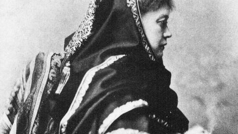 Del espiritismo al New Age: la historia de Madame Blavatsky, la ocultista más famosa del siglo XIX