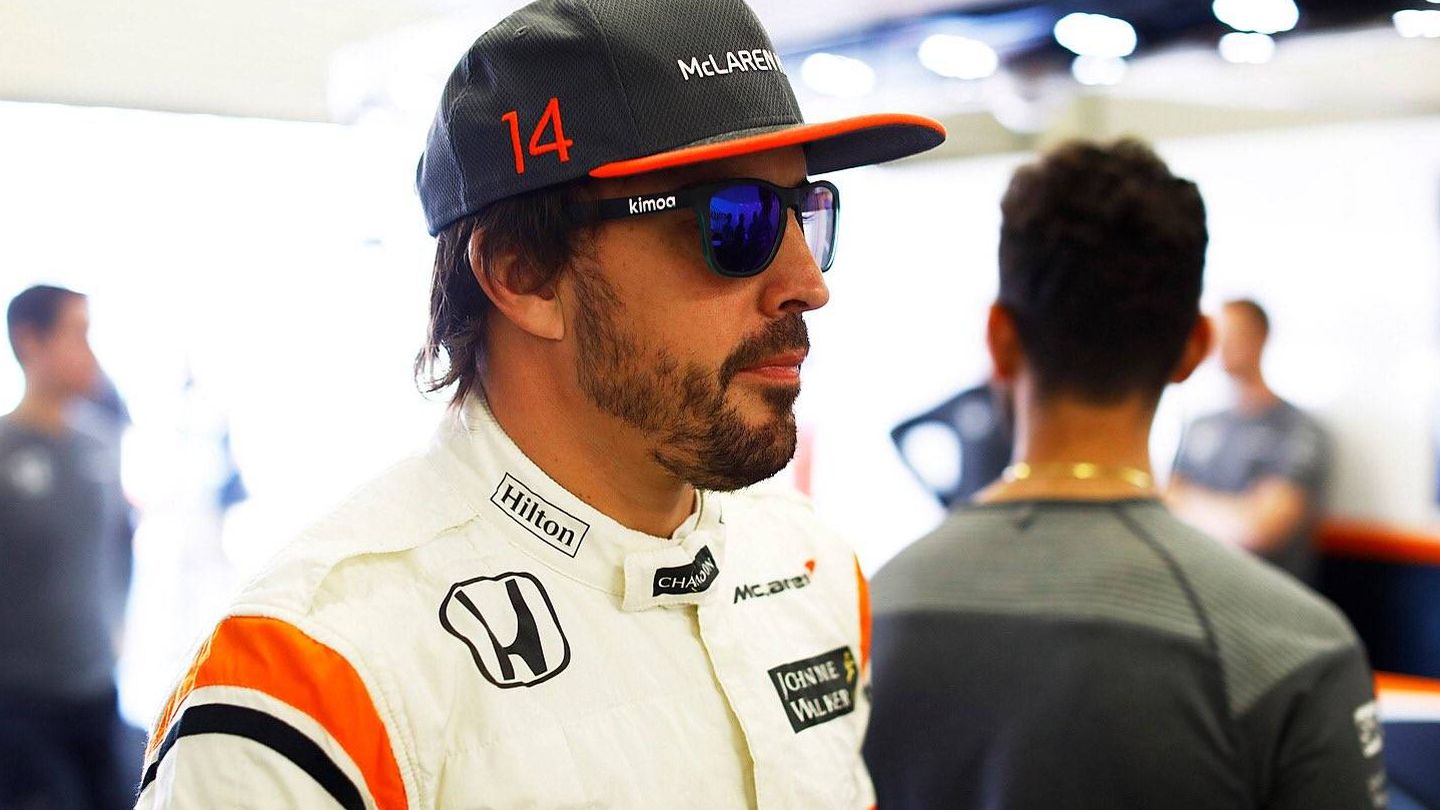 Fernando Alonso acabó muy satisfecho la clasificación de este sábado en México. (Twitter/@McLarenF1)