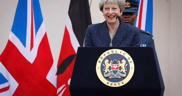 Foto: La primera ministra británica, Theresa May, durante su visita a Kenia. (EFE)