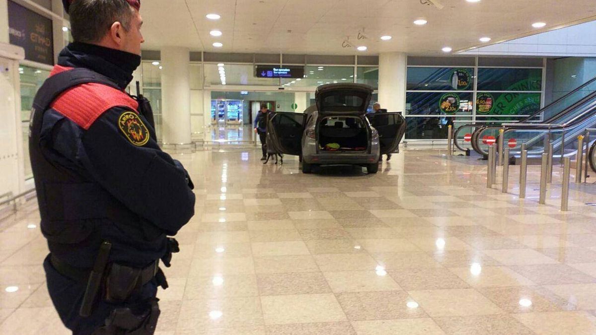 Los Mossos descartan la motivación terrorista en el 'asalto' de esta noche a El Prat