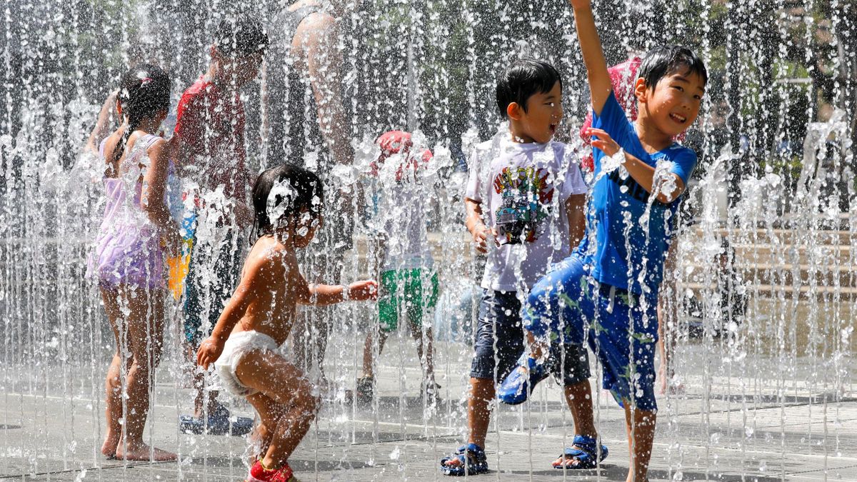 La ola de calor golpea duramente Japón: 57 muertes y 18.000 hospitalizados