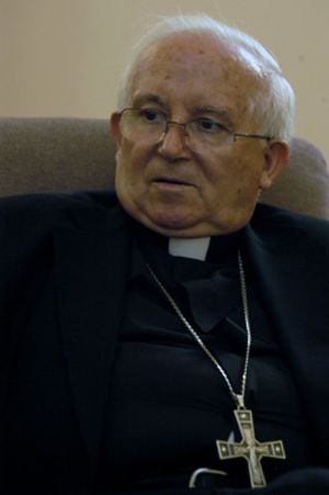 El arzobispo Cañizares realiza una cerrada defensa del papel de la Corona