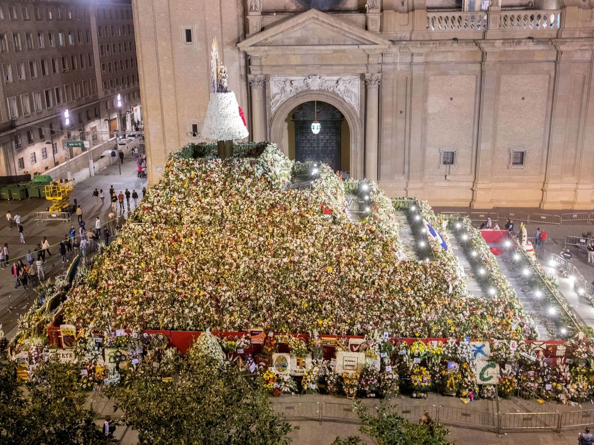 Foto: Fiestas del Pilar en Zaragoza, en octubre de 2019. (EFE)