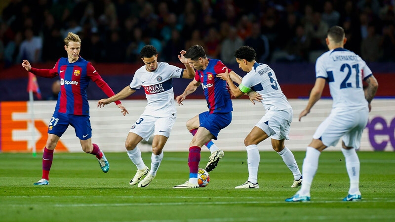 Foto de Barça-PSG | ¡Gol de Vitinha! Los parisinos igualan la serie (1-2)