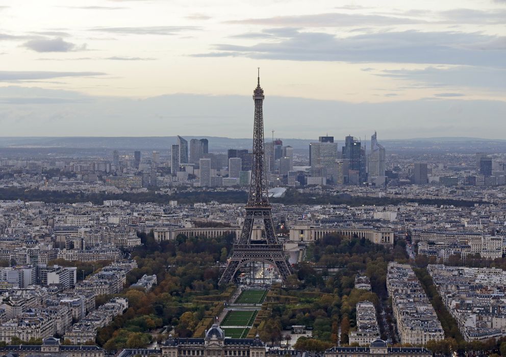 Foto: Vista general de la ciudad de París (Reuters)
