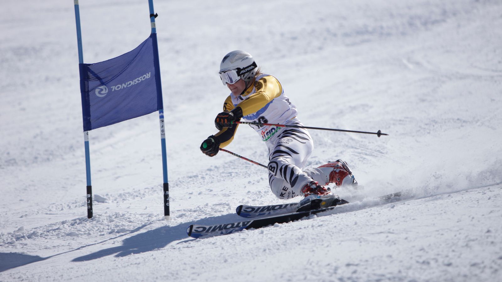 Foto: El telemark, una especialidad espectacular del esquí alpino (Foto: FGC-Espot Esquí)