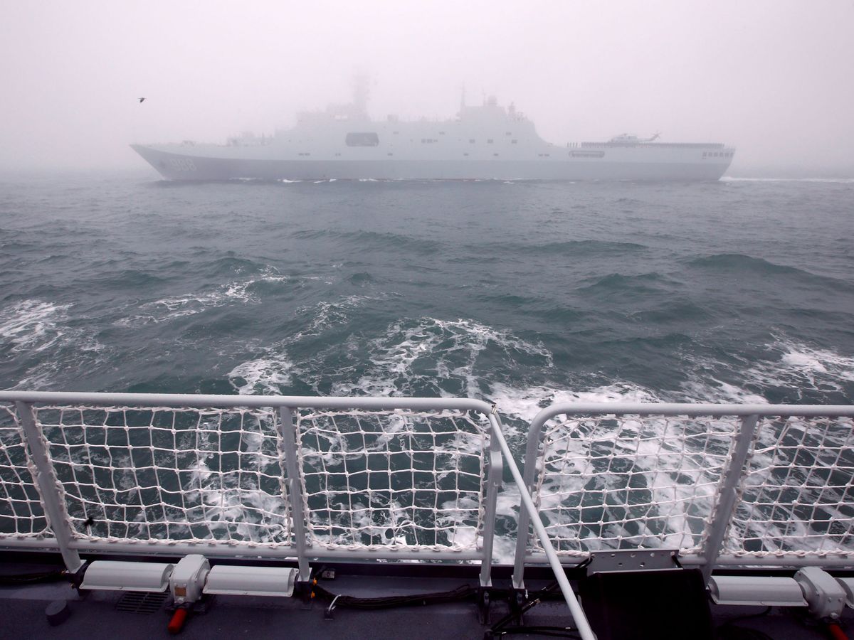 Foto: Armada china cerca del puerto de  Qingdao. (Reuters)