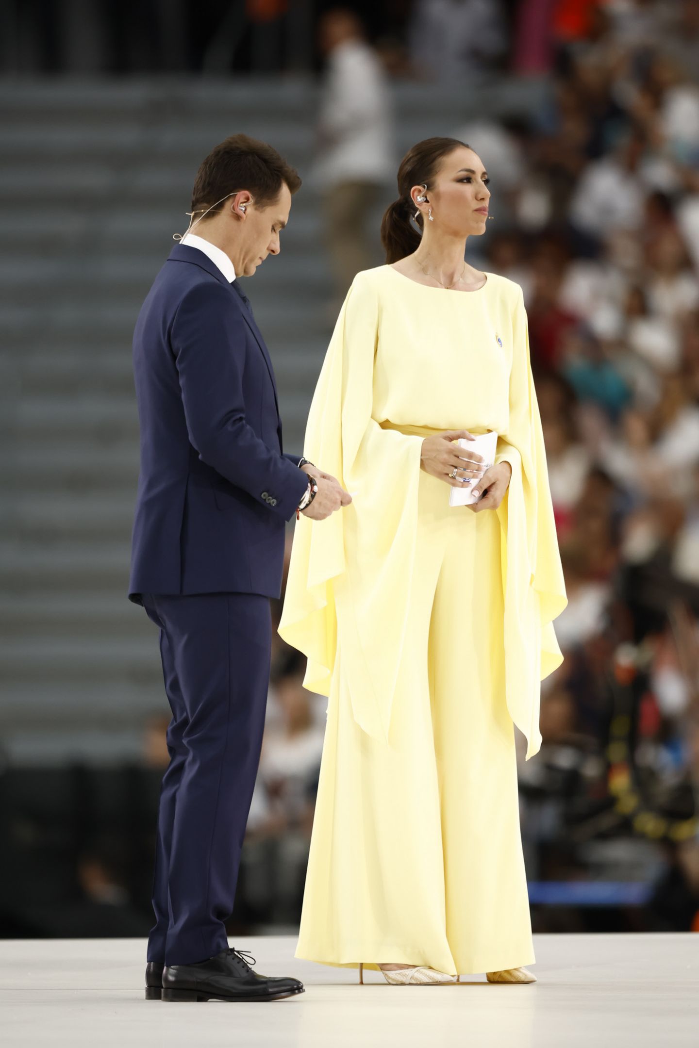 Patricia Pardo y Christian Gálvez, presentadores del encuentro diocesano del papa León XIV en el Santiago Bernabéu.