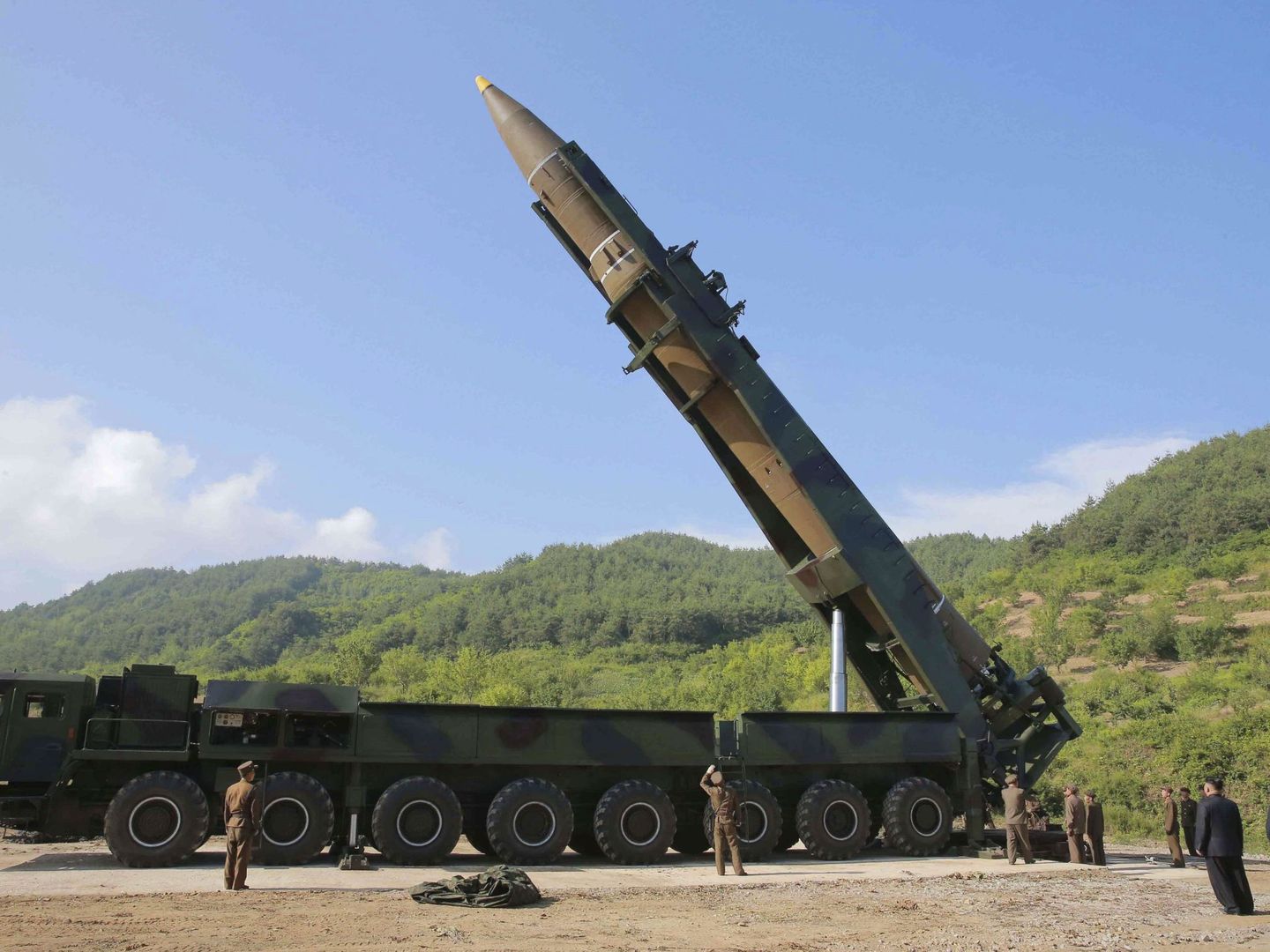 Uno de los últimos misiles balísticos de Corea del Norte. (Efe)