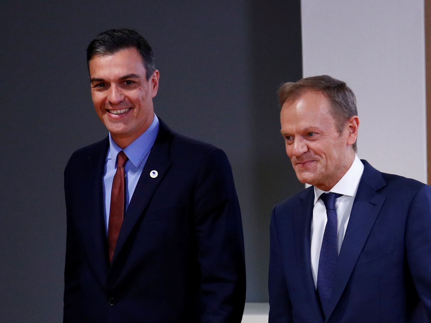Pedro Sánchez junto al presidente del Consejo Europeo. (Reuters)