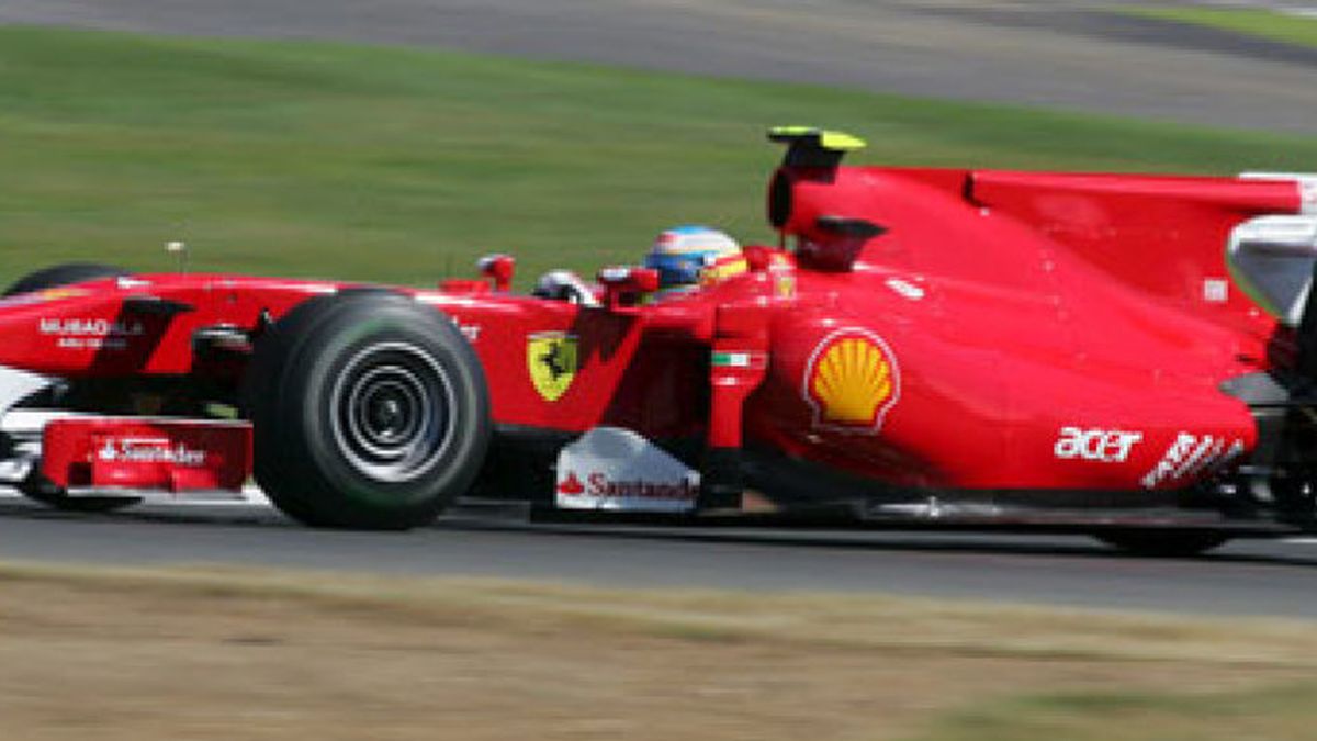 El Ferrari de Alonso es segundo, tras Webber