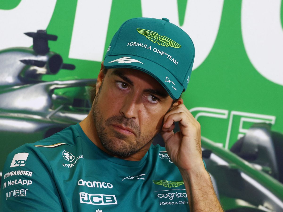 Foto: Fernando Alonso, tras el GP de Hungría 2023. (Reuters/Bernadett Szabo)