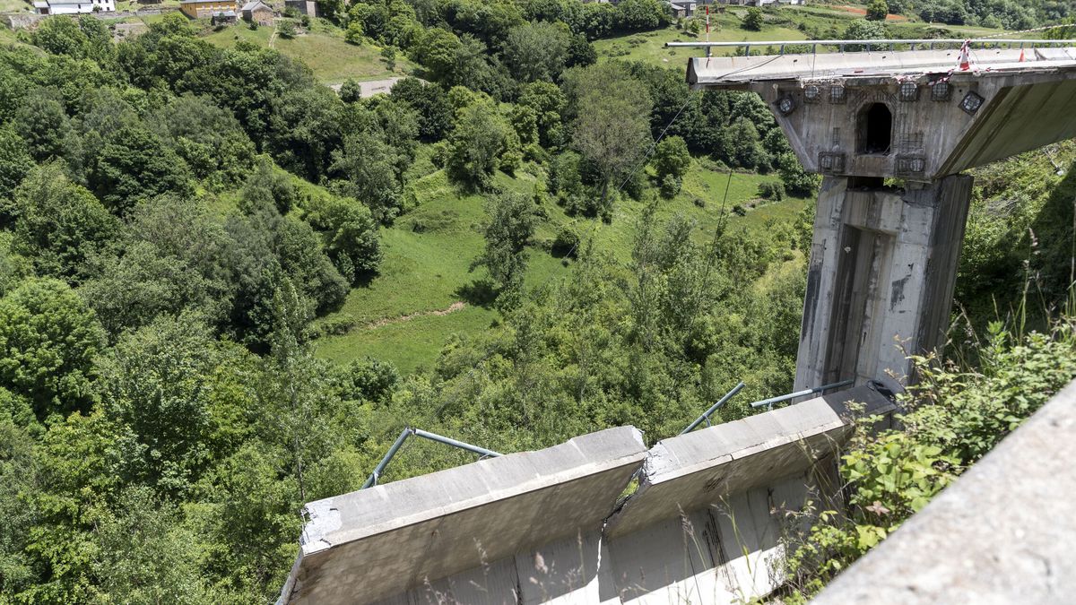 Se desploma otro tramo del viaducto de la A-6 en el límite entre León y Lugo