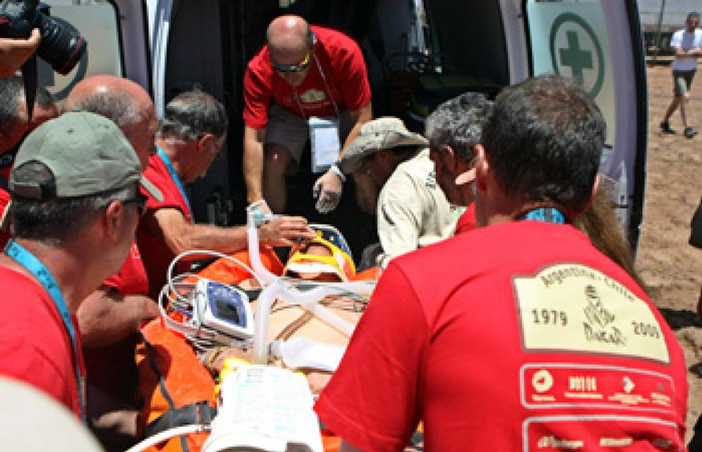 Foto: El motorista español Guerrero continúa en coma tras sufrir una caída en el Dakar