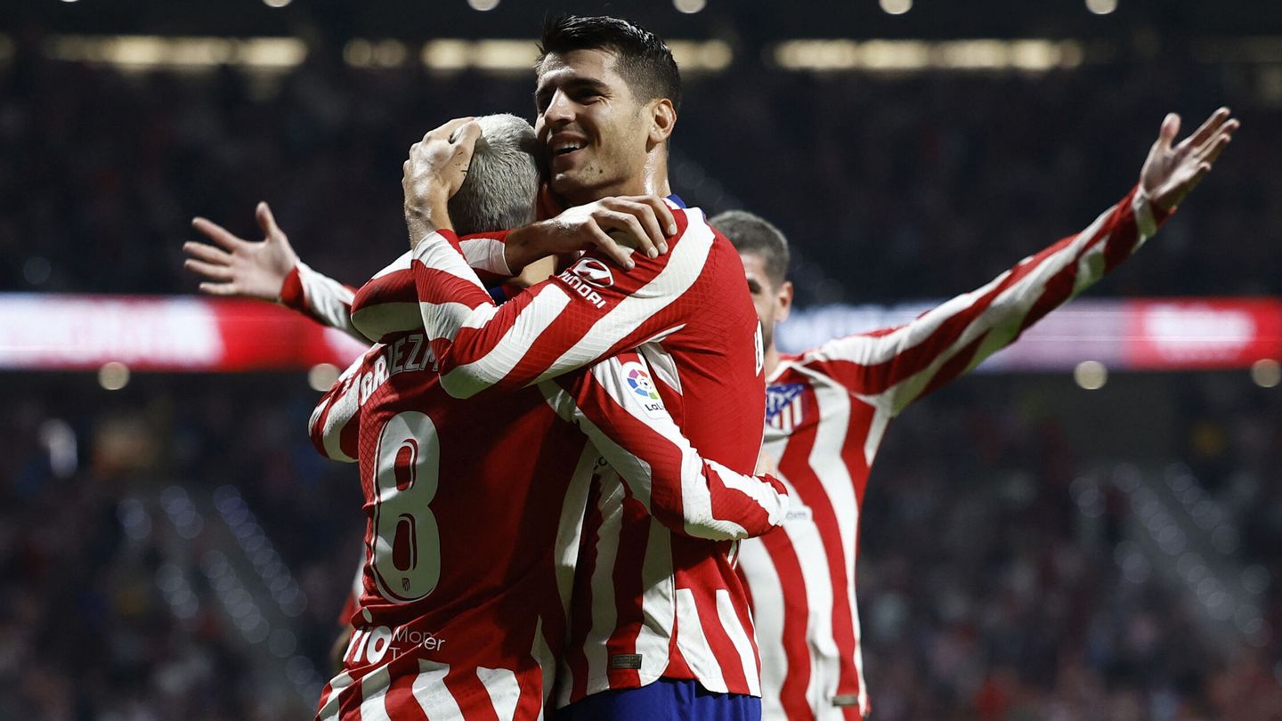Álvaro Morata, junto a Griezmann tras el gol. (Reuters/Juan Medina)