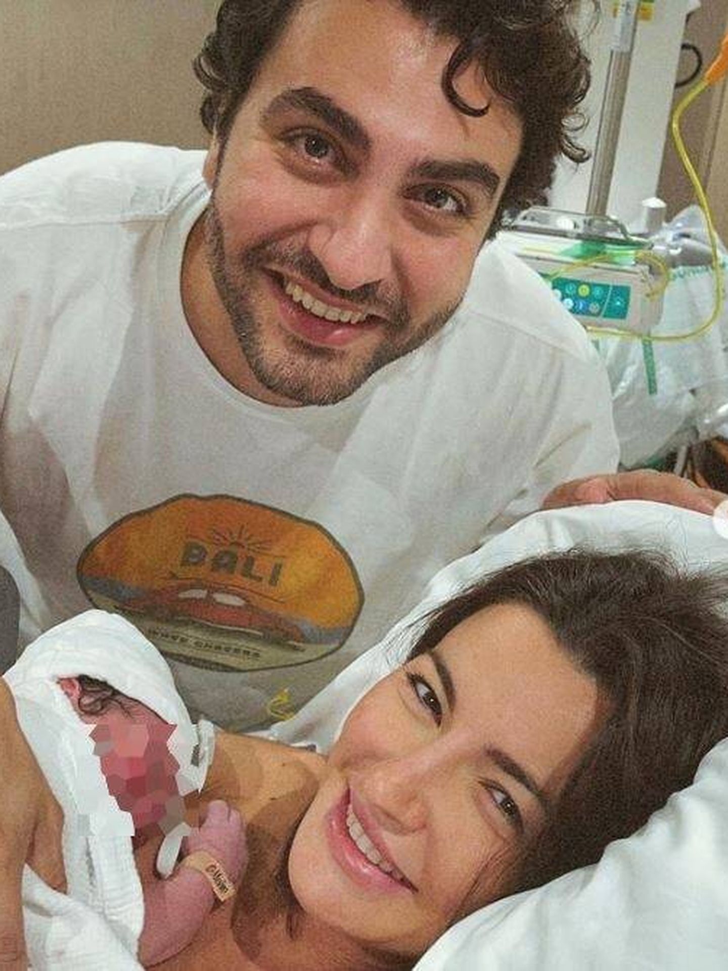 Alexandra Pereira da la bienvenida a su primer hijo. (Instagram @alexandrapereira)
