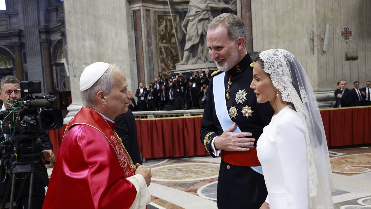 El Papa con la Familia Real en el Palacio Real