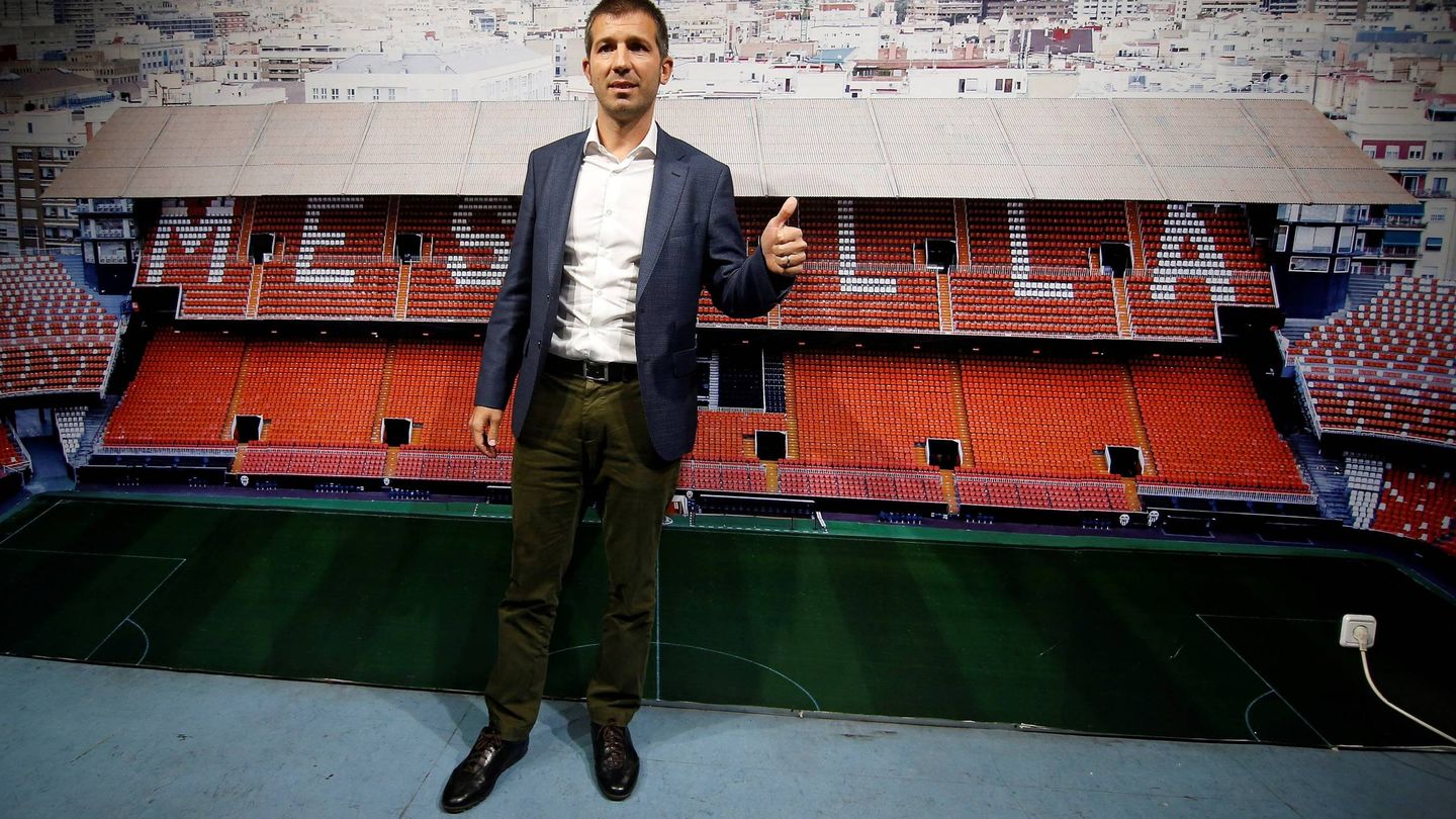Presentación de Albert Celades como nuevo entrenador del Valencia CF. (EFE)