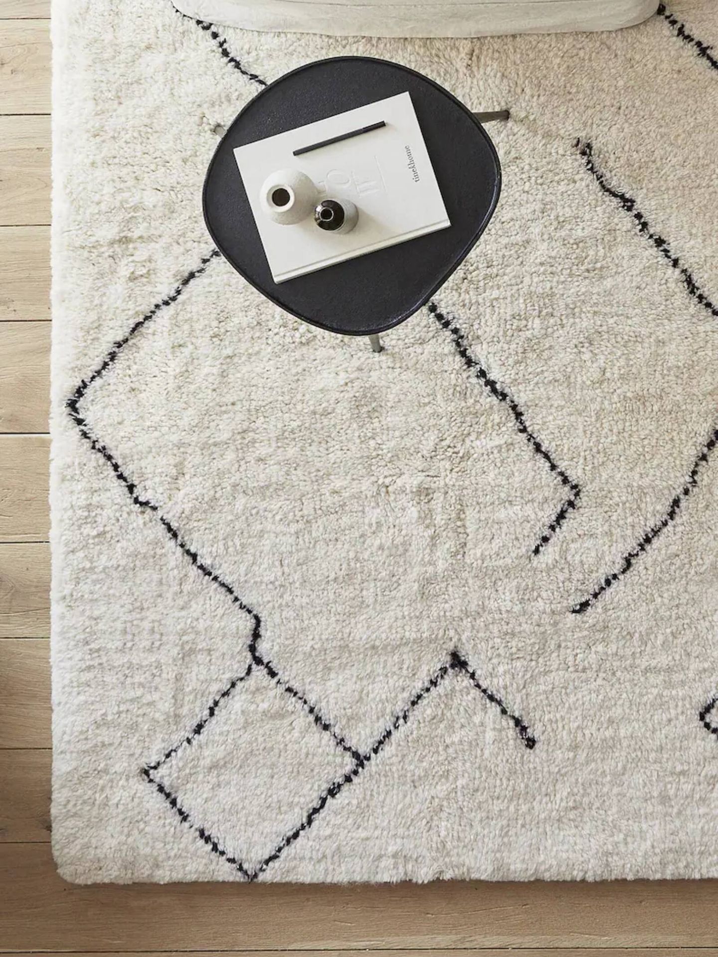 Mullida y confortable, la alfombra de Zara Home es un sueño. (Cortesía/Zara Home)