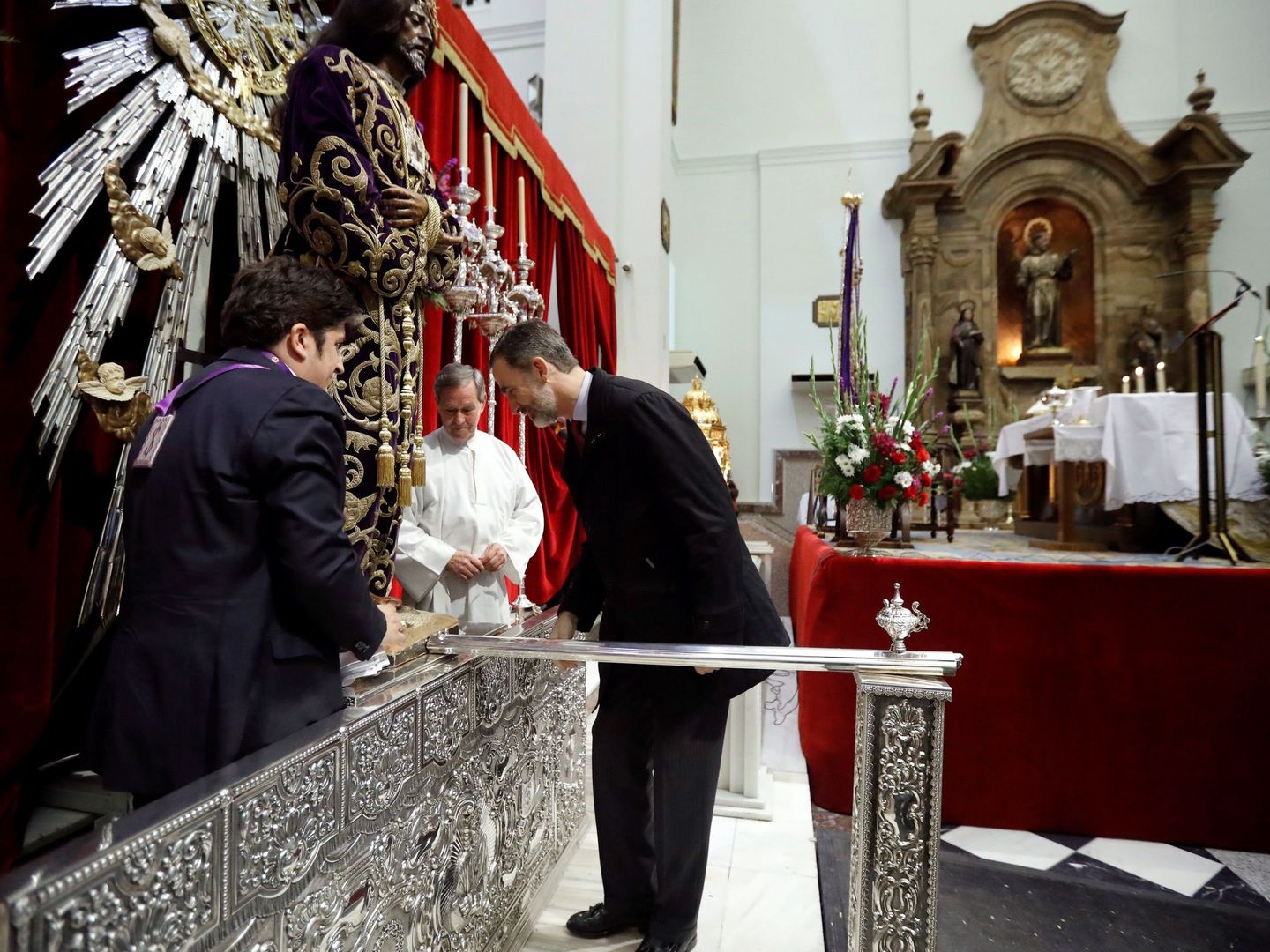 El rey Felipe en la basílica de Jesús de Medinaceli en 2018. (EFE)