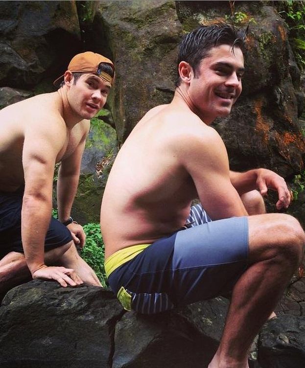 Foto: Zac Efron y Adam DeVine, en una imagen del Instagram del actor