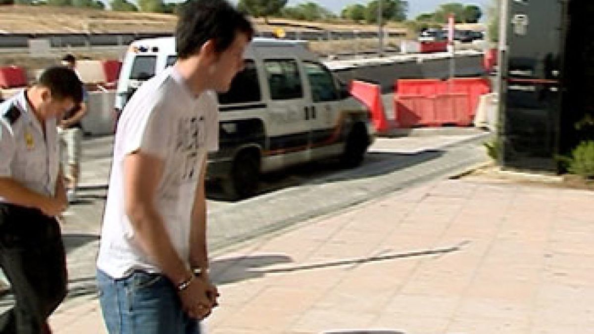El juez deja en libertad a 13 jóvenes detenidos en la reyerta de Pozuelo