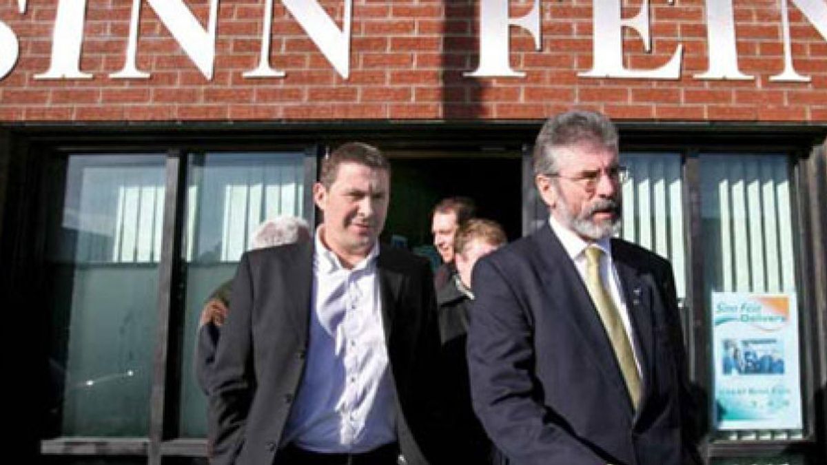 Batasuna sigue los pasos del Sinn Féin para desmarcarse de ETA