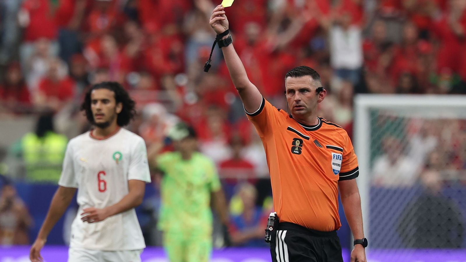 Quién es el árbitro que pita hoy el partido entre España y Bélgica del Mundial 2026