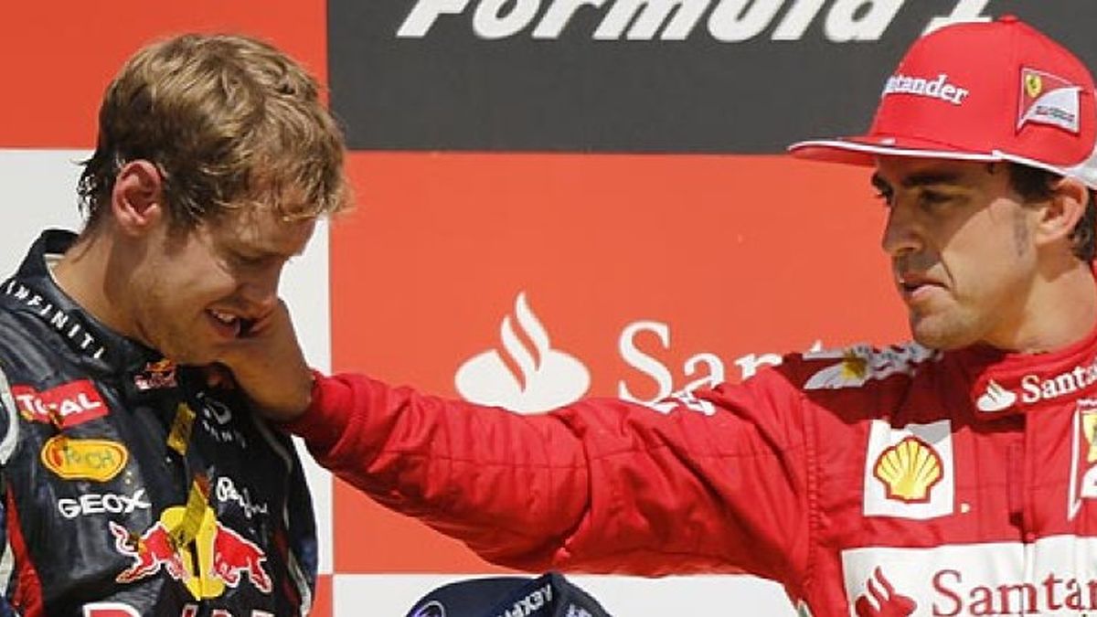 Alonso y Vettel juntos en Ferrari, 'si non e vero, e ben trovato'