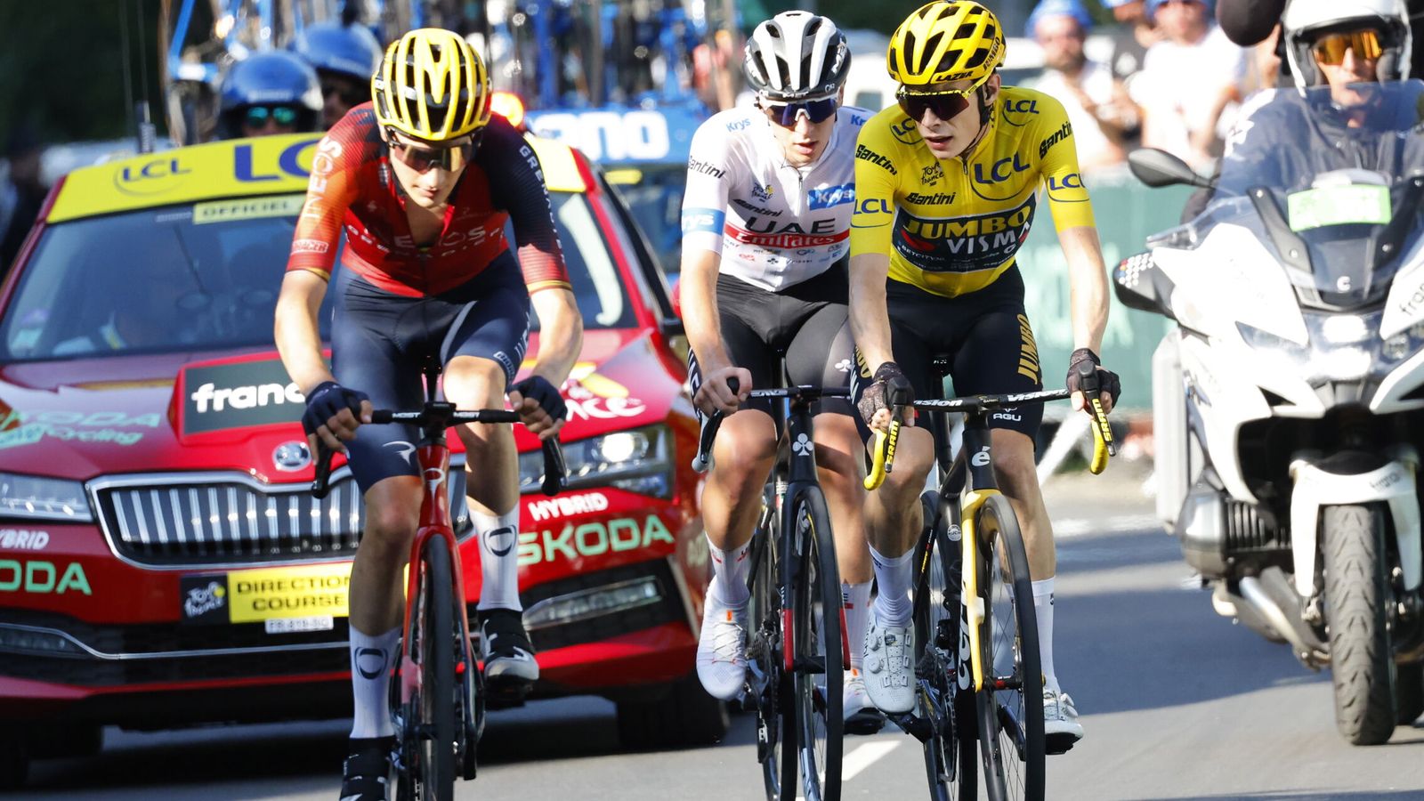 Vingegaard, Pgaçar y Carlos Rodriguez en este Tour de Francia. (EFE/Etienne Garnier)