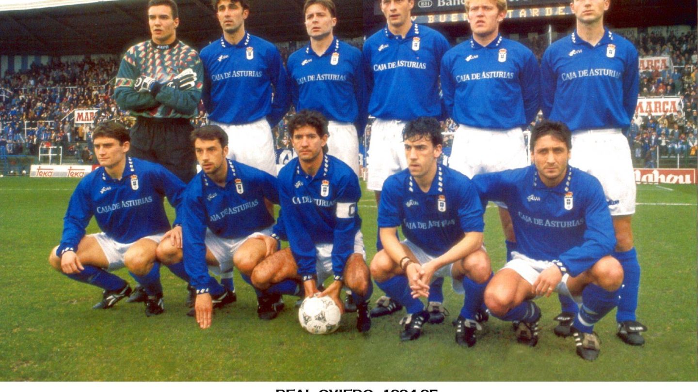 La plantilla del Oviedo en 1994, una de las mejores de su historia (Real Oviedo)