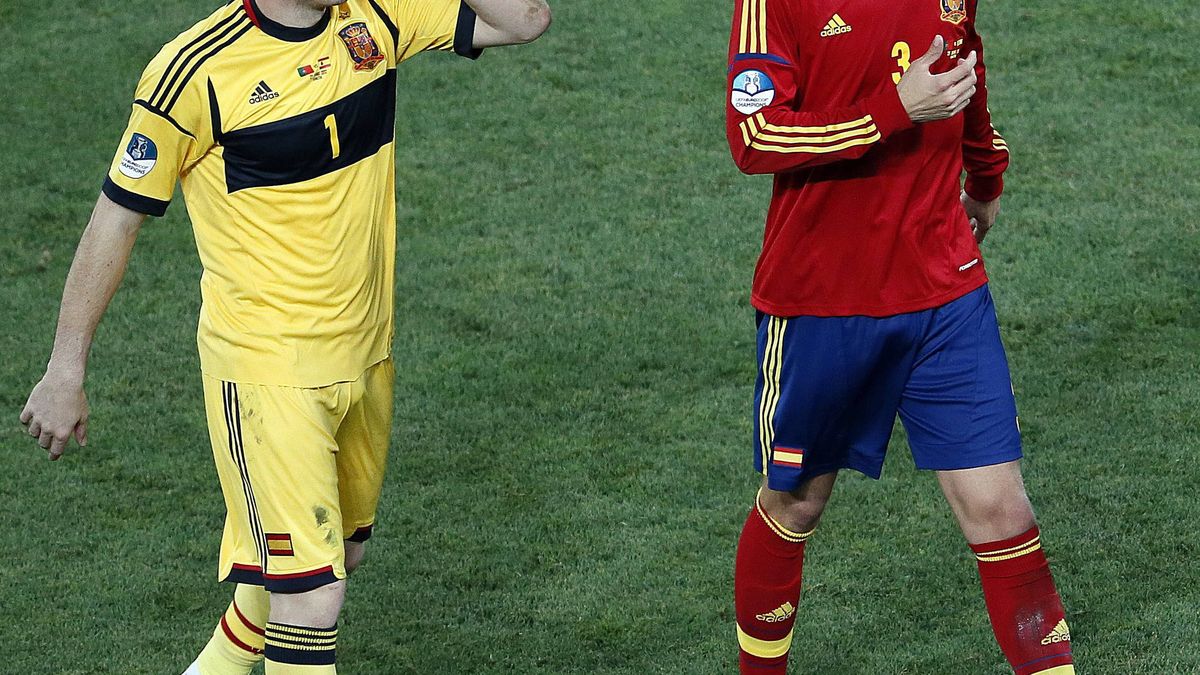 Casillas le desea a Piqué "ver juntos la final de Champions con patatitas y refrescos"