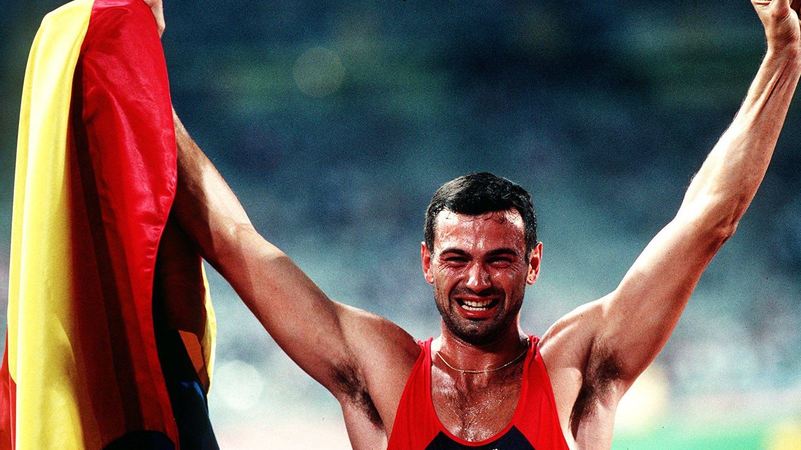 Foto: Antonio Peñalver, el día que ganó la plata en el decatlón de Barcelona'92 (Cordon Press).