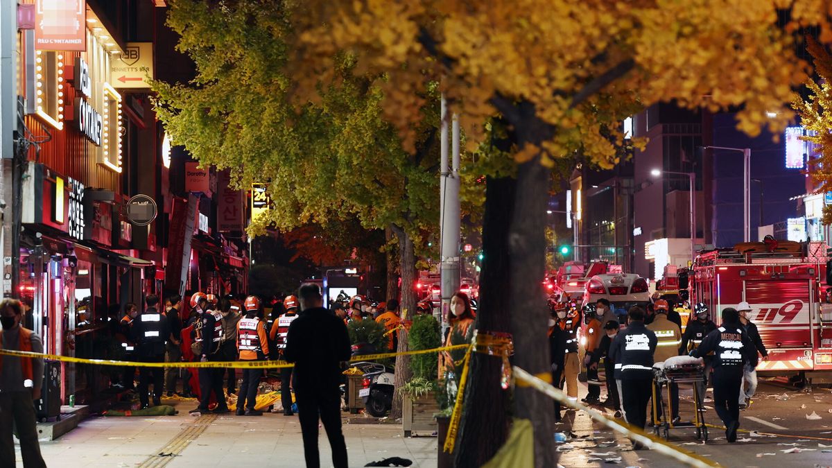 Al menos 154 muertos por la estampida humana en una fiesta de Halloween en Seúl