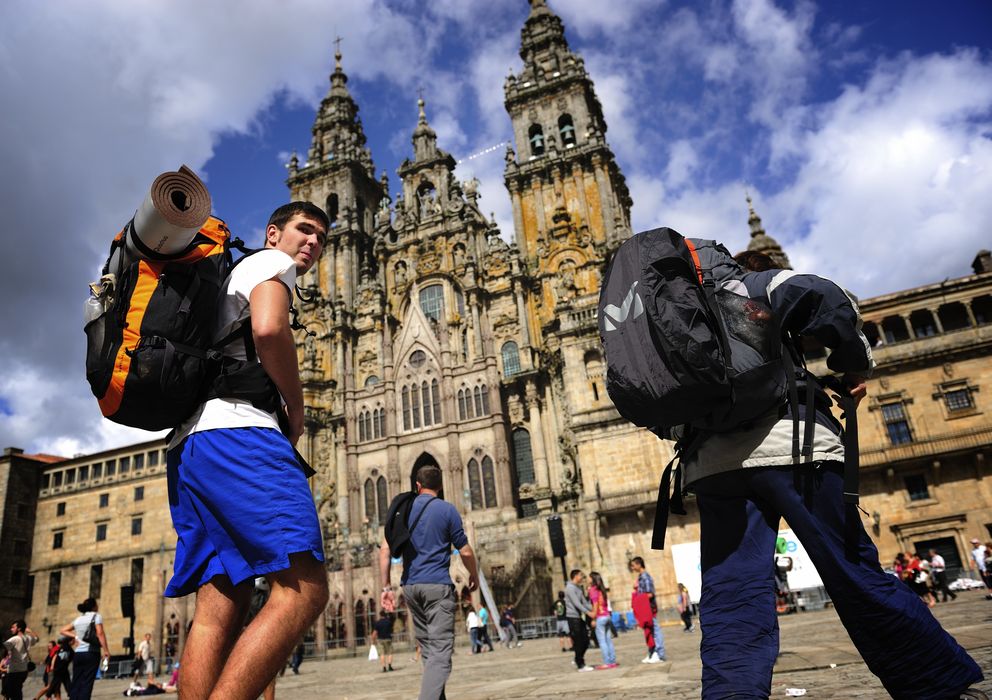 Foto: Un peregrino llega a Santiago de Compostela. (Corbis)