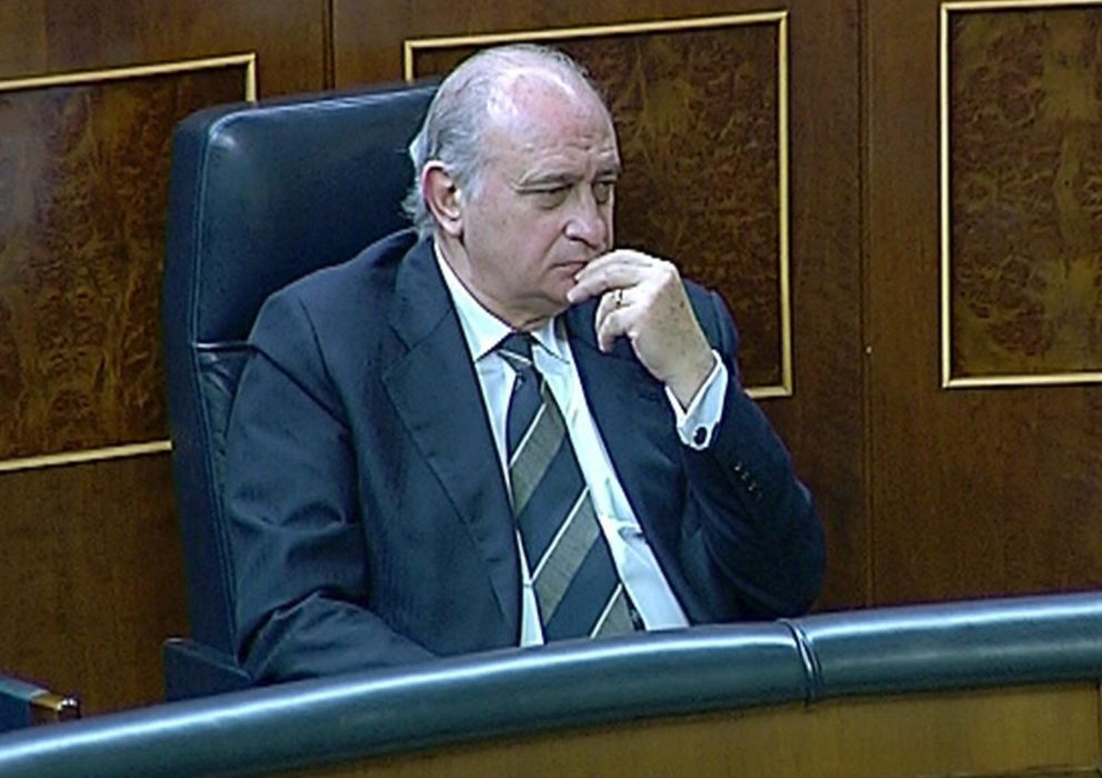 Foto: Imagen tomada de televisión del ministro del Interior, Jorge Fernández Díaz. (EFE)