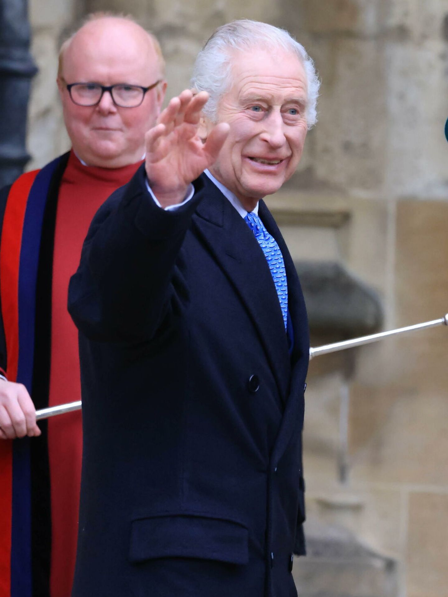 El rey Carlos III, a su llegada a la capilla de San Jorge. (EFE/Neil Hall)