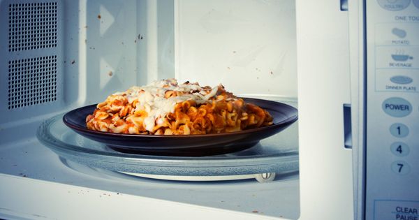 Foto: Pasta en el microondas. (iStock) 