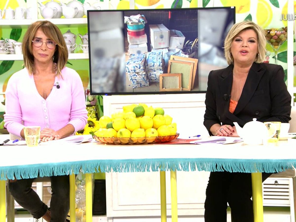 Foto: María Patiño y Terelu Campos en 'Sálvame Lemon Tea'. (Mediaset)