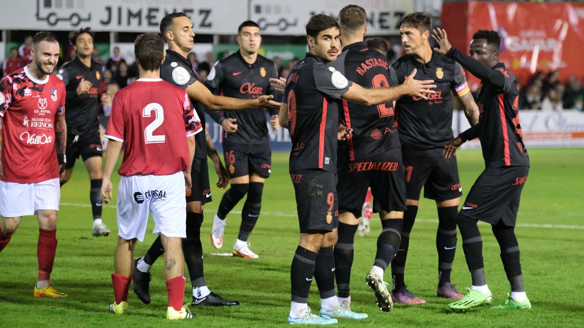 Osasuna, Valladolid, Elche, Mallorca, Espanyol y Villarreal no fallan en su debut en la Copa