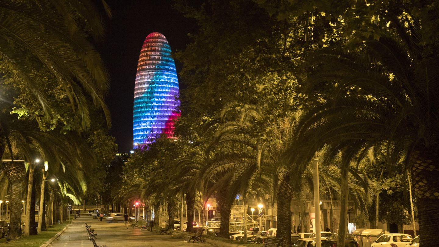 Imagen de Barcelona, con Torres Glóries al fondo.